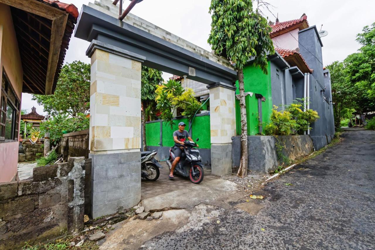 Lembongan Hostel Nusa Lembongan Extérieur photo