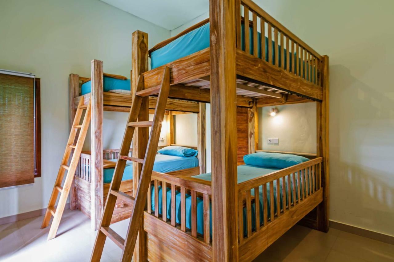 Lembongan Hostel Nusa Lembongan Extérieur photo